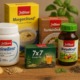 Jentschura Produkte MeineBase, MorgenStund, TischleinDeckDich, WurzelKraft und 7x7 KräuterTee mit Kräutern und Zutaten